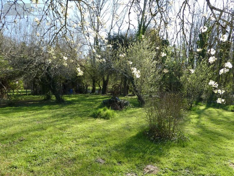 Maison a vendre Saint-Germain-des-Prés 45220 Loiret 141 m2 6 pièces 164000 euros