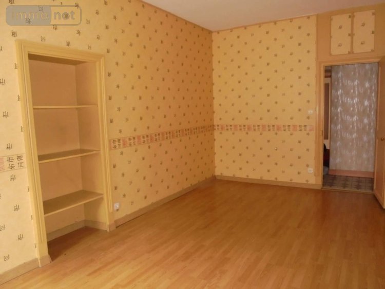 Fonds et murs commerciaux a vendre Beaugency 45190 Loiret 203 m2  210200 euros