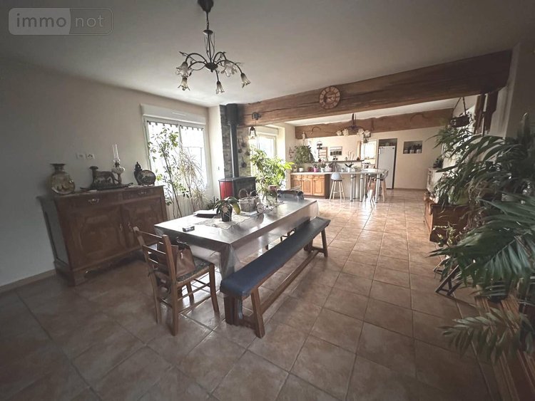 Maison a vendre Vernoil le Fourrier 49390 Maine-et-Loire 120 m2 6 pièces 168006 euros