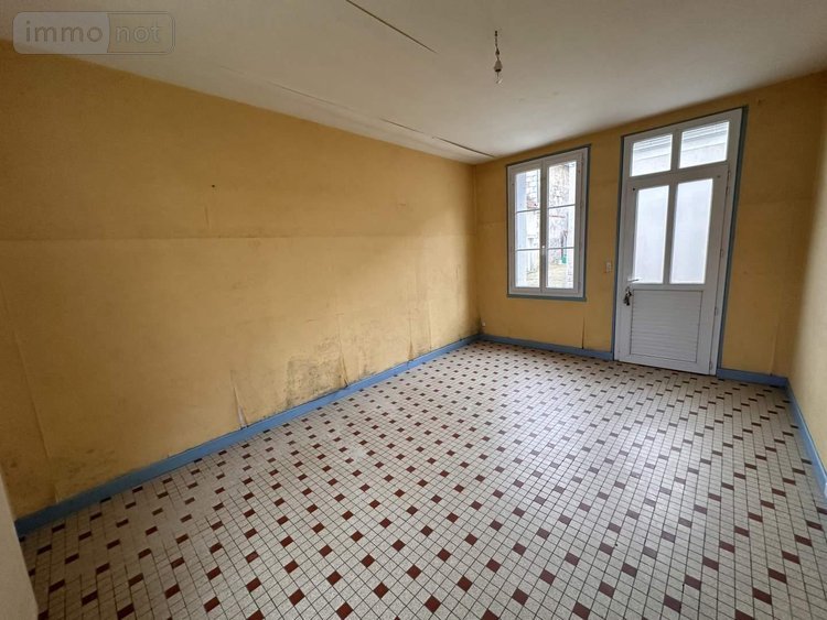 Maison a vendre Vernoil le Fourrier 49390 Maine-et-Loire 220 m2  84800 euros