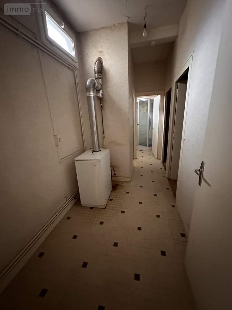 Maison a vendre Vernoil le Fourrier 49390 Maine-et-Loire 220 m2  84800 euros