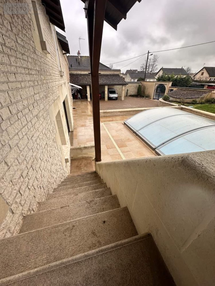 Maison a vendre Loudun 86200 Vienne 264 m2 8 pièces 388514 euros