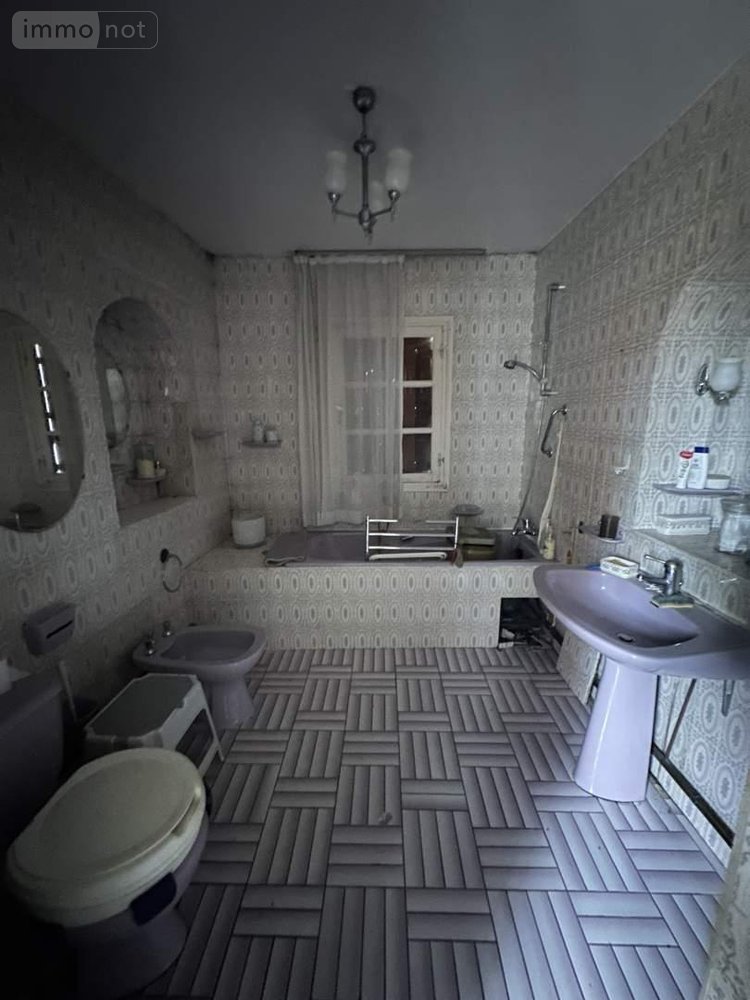 Maison a vendre La Breille-les-Pins 49390 Maine-et-Loire 180 m2 6 pièces 168006 euros