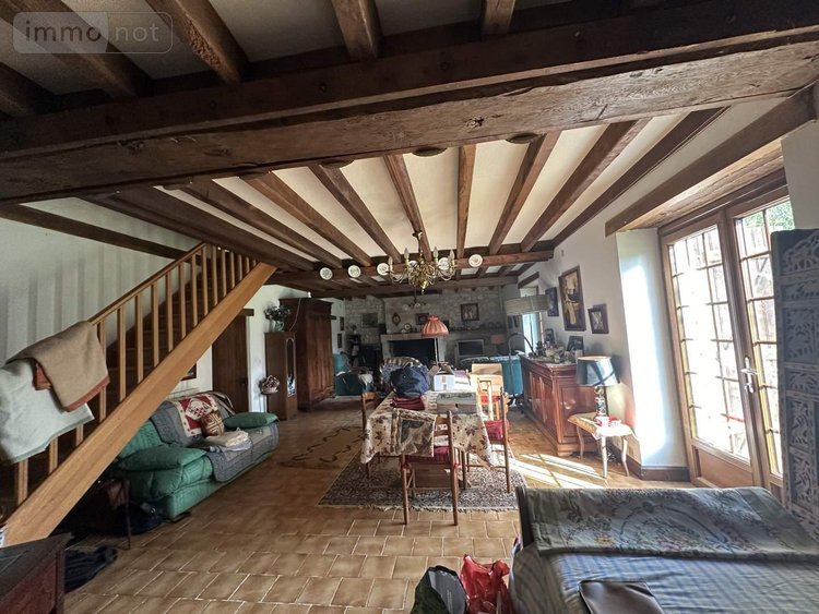 Maison a vendre Vernoil le Fourrier 49390 Maine-et-Loire 142 m2  168006 euros