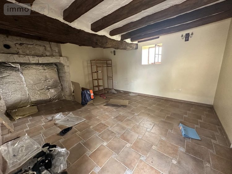 Maison a vendre Vernoil le Fourrier 49390 Maine-et-Loire 4178 m2  115504 euros