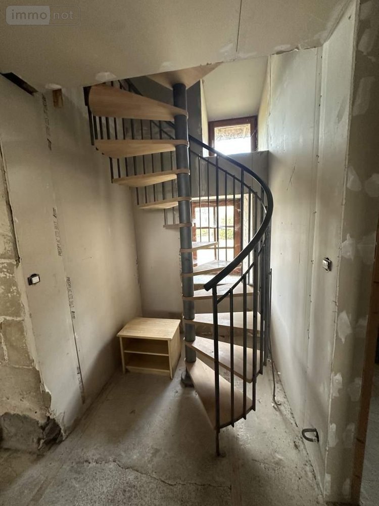 Maison a vendre Vernoil le Fourrier 49390 Maine-et-Loire 4178 m2  115504 euros