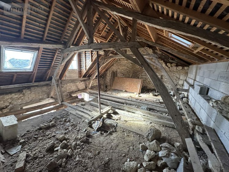 Maison a vendre Allonnes 49650 Maine-et-Loire 142 m2 6 pièces 304511 euros