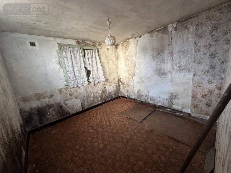 Maison a vendre Vernoil le Fourrier 49390 Maine-et-Loire 87 m2  48000 euros