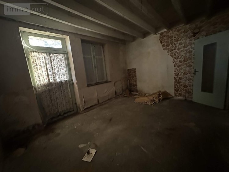 Maison a vendre Vernoil le Fourrier 49390 Maine-et-Loire 87 m2  48000 euros