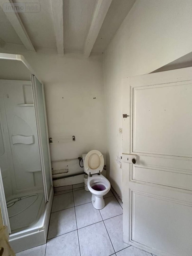 Immeuble a vendre Vernantes 49390 Maine-et-Loire 150 m2  105004 euros