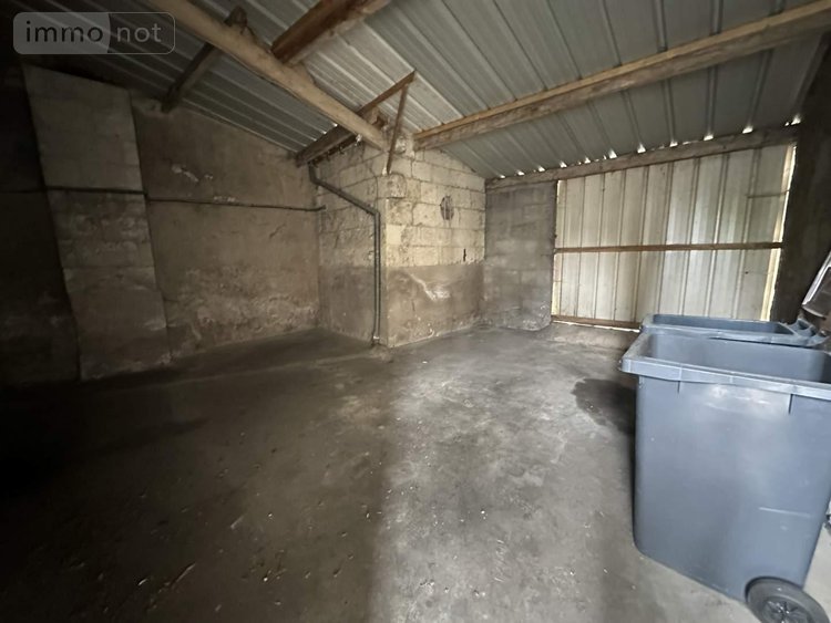 Immeuble a vendre Vernantes 49390 Maine-et-Loire 150 m2  105004 euros