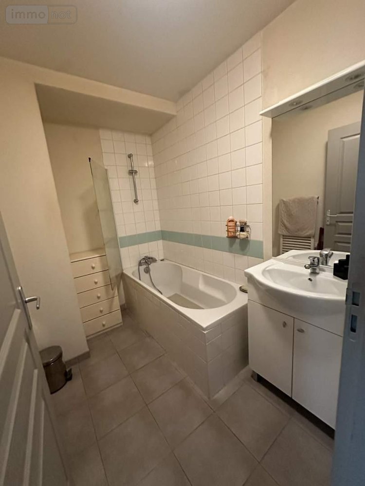 Appartement a vendre Saumur 49400 Maine-et-Loire 60 m2 2 pièces 71020 euros