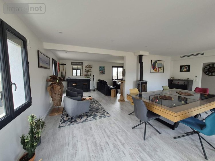Maison a vendre Jullouville 50610 Manche 214 m2 7 pièces 849900 euros