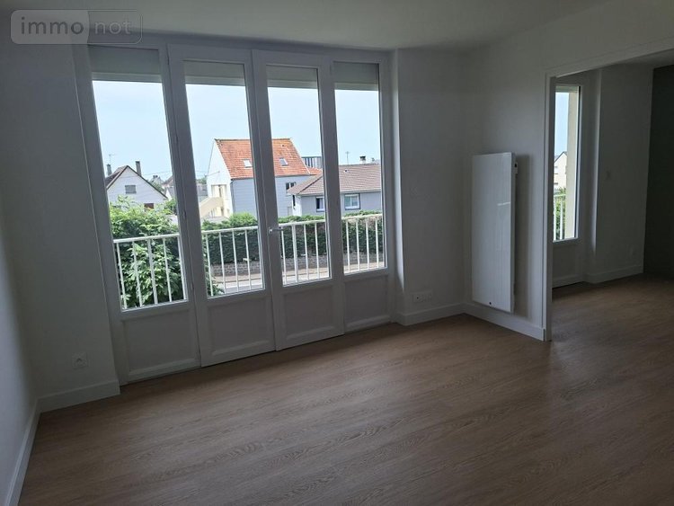 Location appartement Granville 50400 Manche 76 m2 3 pièces 720 euros