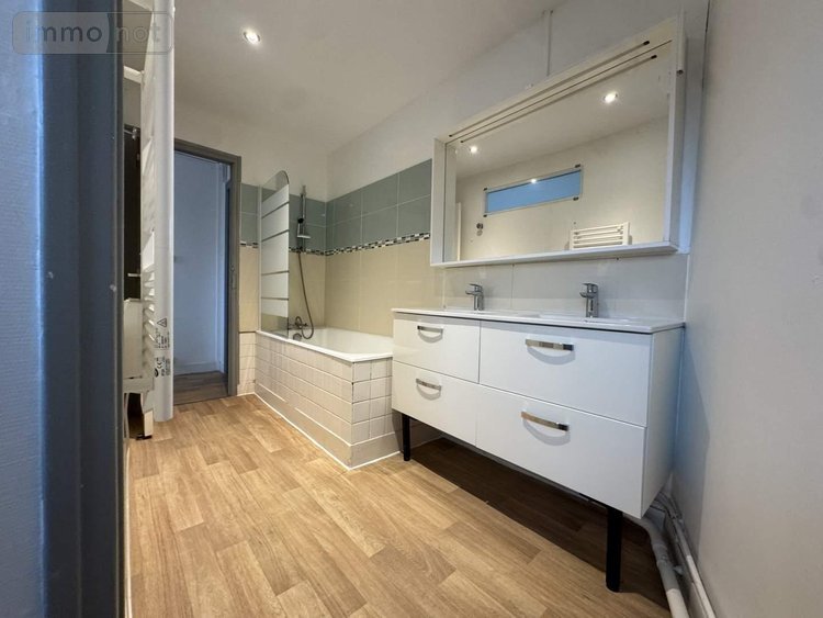 Location appartement Cherbourg-en-Cotentin 50100 Manche 66 m2 4 pièces 750 euros