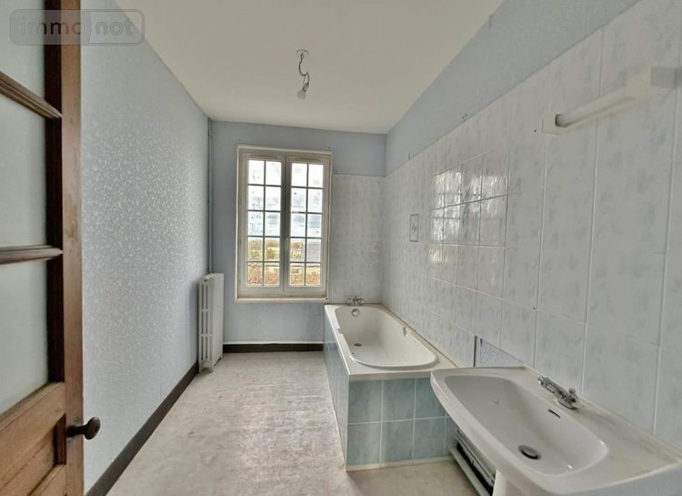 propriete a vendre Saint-Pierre-Église 50330 Manche 1100 m2 25 pièces 499080 euros