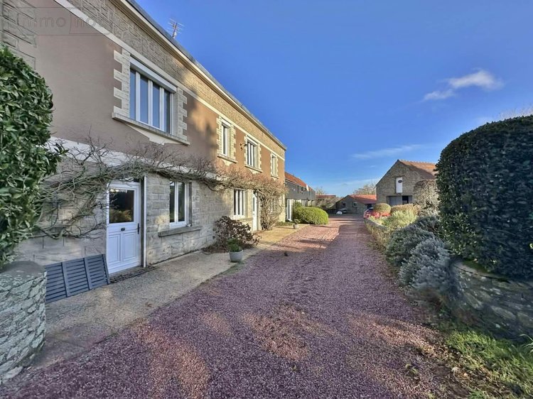 Maison a vendre Cherbourg-en-Cotentin 50100 Manche 243 m2 9 pièces 540520 euros