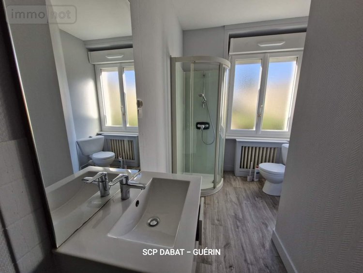 Immeuble a vendre Saint-Hilaire-du-Harcouët 50600 Manche 177 m2  184450 euros