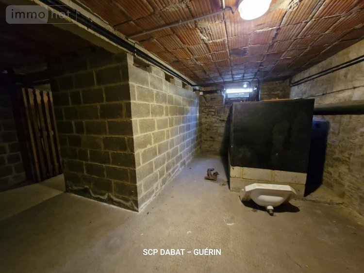 Immeuble a vendre Saint-Hilaire-du-Harcouët 50600 Manche 177 m2  184450 euros