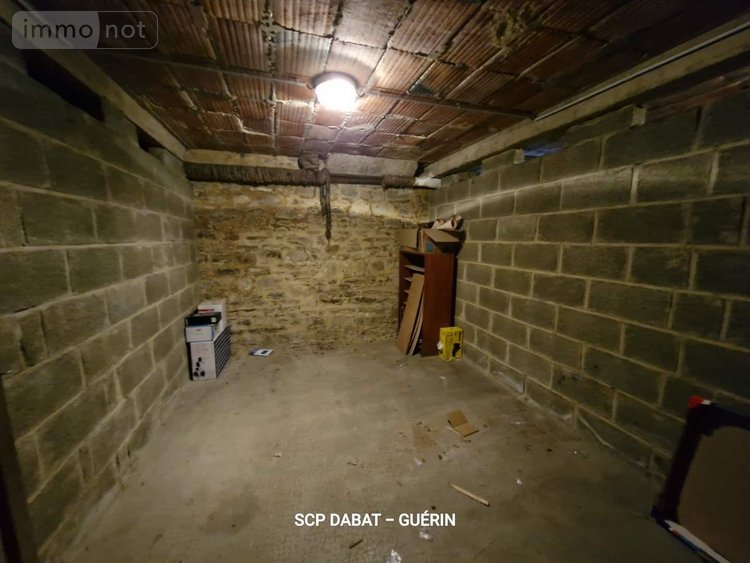 Immeuble a vendre Saint-Hilaire-du-Harcouët 50600 Manche 177 m2  184450 euros