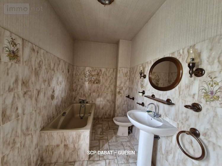 Maison a vendre Saint-Hilaire-du-Harcouët 50600 Manche 120 m2 3 pièces 79050 euros