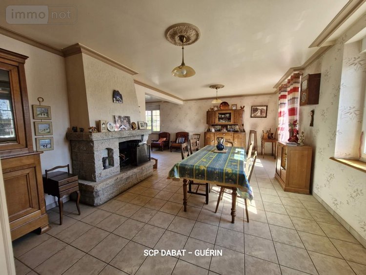 Maison a vendre Isigny-le-Buat 50540 Manche 155 m2 5 pièces 252960 euros