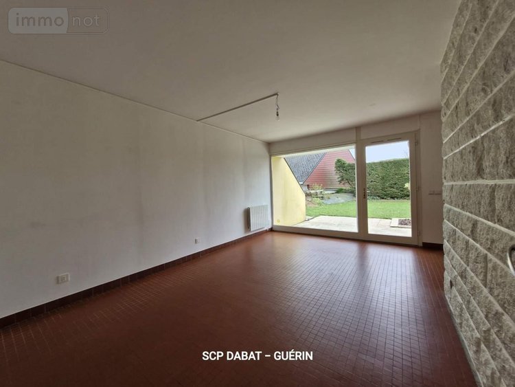 Immeuble a vendre Louvigné-du-Désert 35420 Ille-et-Vilaine 700 m2  790500 euros