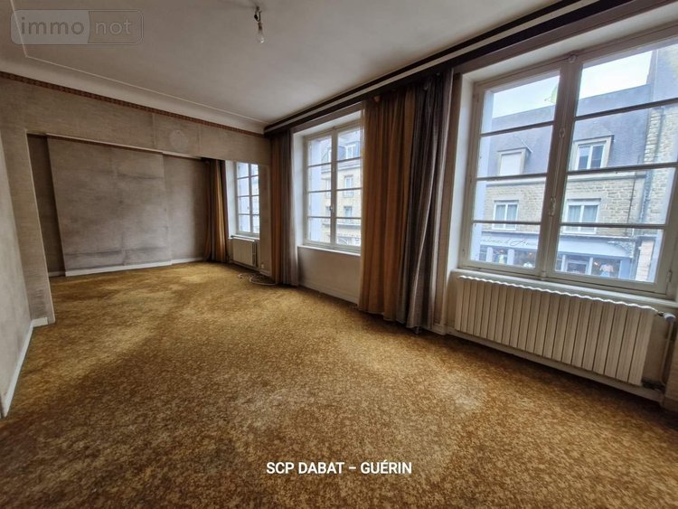 Immeuble a vendre Saint-Hilaire-du-Harcouët 50600 Manche 440 m2  274040 euros