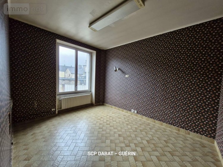 Immeuble a vendre Saint-Hilaire-du-Harcouët 50600 Manche 440 m2  274040 euros