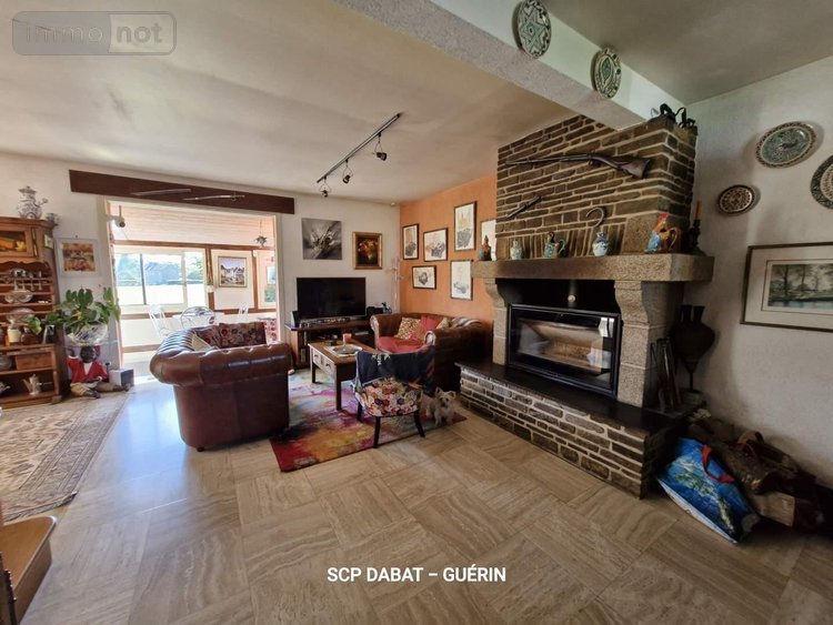 Maison a vendre Saint-Hilaire-du-Harcouët 50600 Manche 131 m2 4 pièces 242420 euros