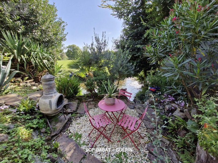 Maison a vendre Saint-Hilaire-du-Harcouët 50600 Manche 131 m2 4 pièces 242420 euros