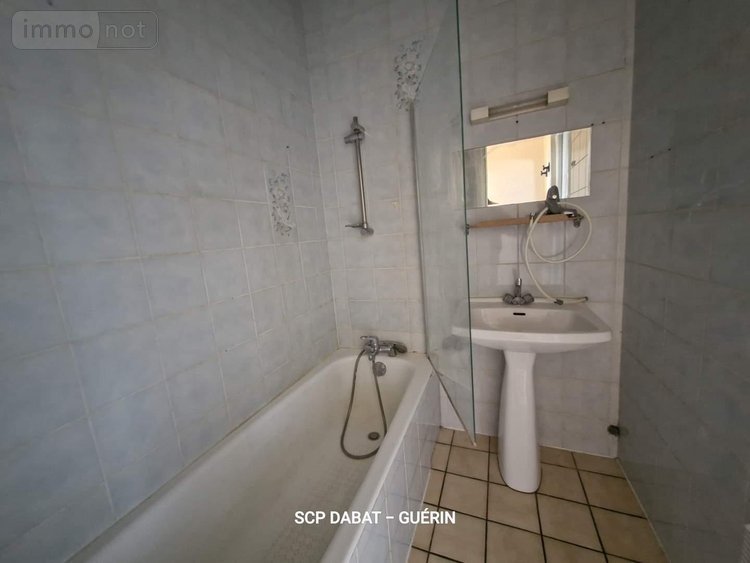Immeuble a vendre Saint-Hilaire-du-Harcouët 50600 Manche 208 m2  198152 euros