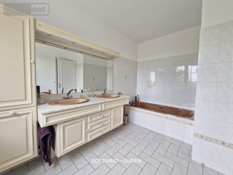 Maison a vendre Grandparigny 50600 Manche 143 m2 6 pièces 251906 euros