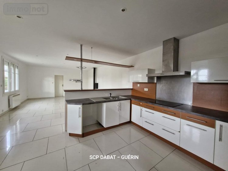 Maison a vendre Saint-Hilaire-du-Harcouët 50600 Manche 95 m2 4 pièces 115940 euros