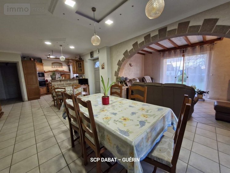 Maison a vendre Saint-Hilaire-du-Harcouët 50600 Manche 197 m2 6 pièces 337280 euros