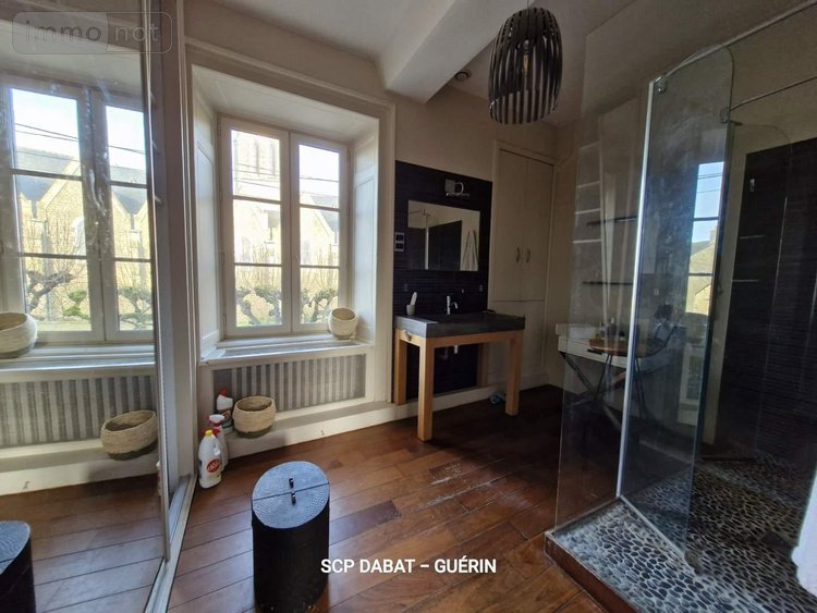 Maison a vendre Fougerolles-du-Plessis 53190 Mayenne 361 m2 12 pièces 474300 euros