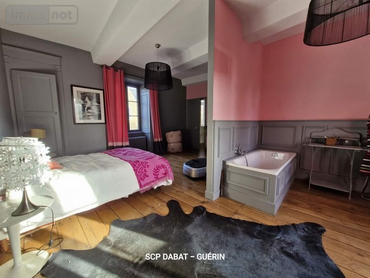 Maison a vendre Fougerolles-du-Plessis 53190 Mayenne 361 m2 12 pièces 474300 euros