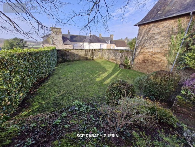 Maison a vendre Fougerolles-du-Plessis 53190 Mayenne 361 m2 12 pièces 474300 euros