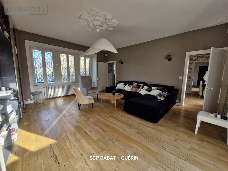 Maison a vendre Fougerolles-du-Plessis 53190 Mayenne 361 m2 12 pièces 474300 euros