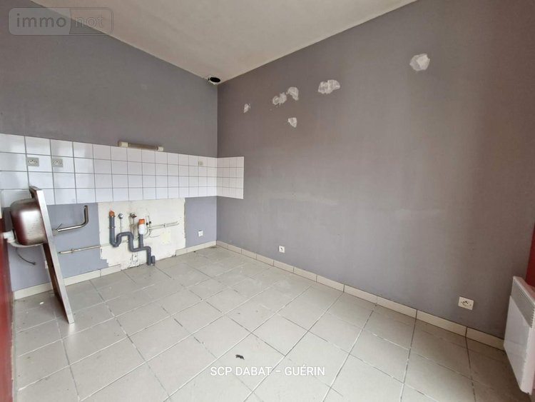 Maison a vendre Saint-Cyr-du-Bailleul 50720 Manche 147 m2 7 pièces 84800 euros