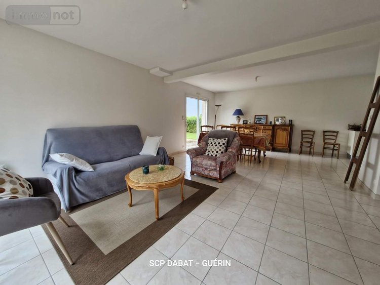 Maison a vendre Saint-Hilaire-du-Harcouët 50600 Manche 113 m2 5 pièces 164300 euros