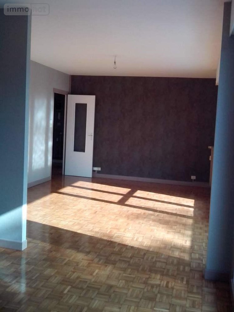 Location appartement Sézanne 51120 Marne 88 m2 5 pièces 510 euros