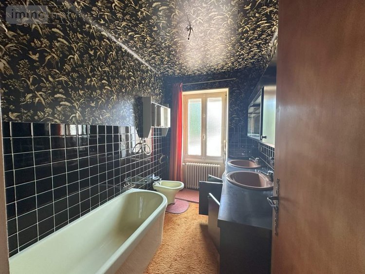 Maison a vendre Faux-Fresnay 51230 Marne 190 m2 7 pièces 142000 euros