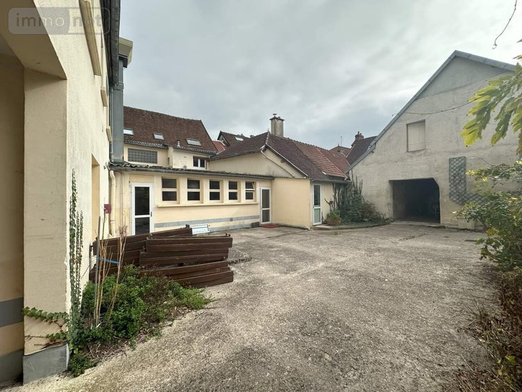 Immeuble a vendre Sézanne 51120 Marne 750 m2  299900 euros