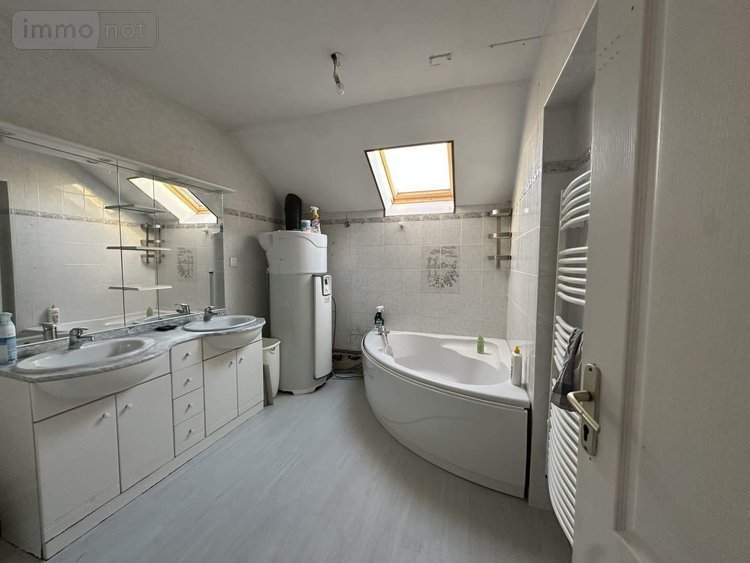 Maison a vendre Fère-Champenoise 51230 Marne 160 m2 7 pièces 177650 euros