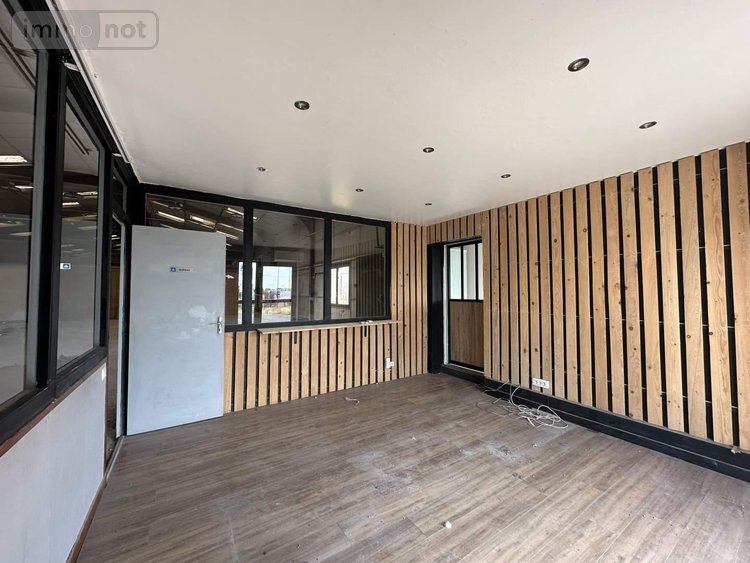 Immeuble a vendre Sézanne 51120 Marne 450 m2  229900 euros