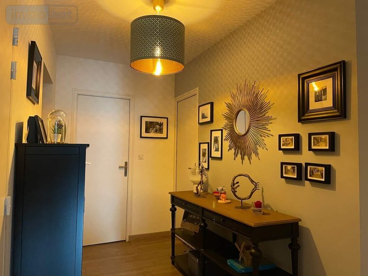 Immeuble a vendre Mayenne 53100 Mayenne 266 m2  311400 euros