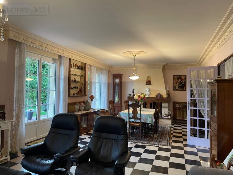 Maison a vendre Mayenne 53100 Mayenne 214 m2 8 pièces 445050 euros