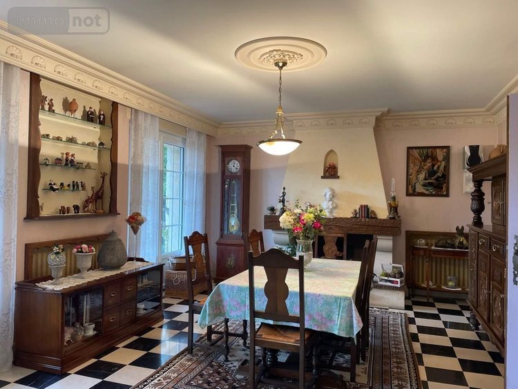 Maison a vendre Mayenne 53100 Mayenne 214 m2 8 pièces 445050 euros