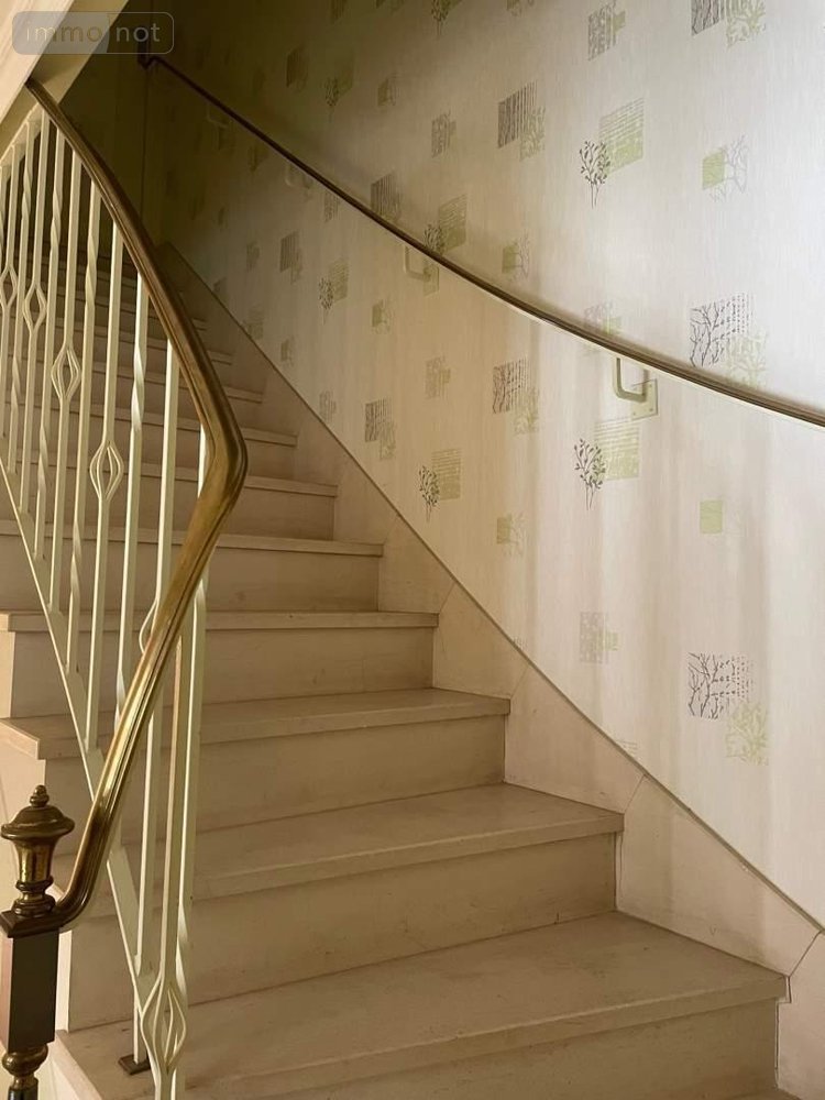 Maison a vendre Mayenne 53100 Mayenne 150 m2 8 pièces 192400 euros